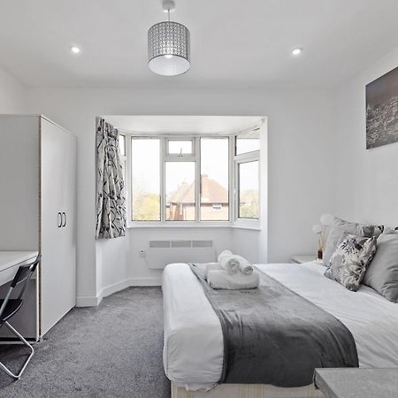 South Harrow Apartment Londra Esterno foto