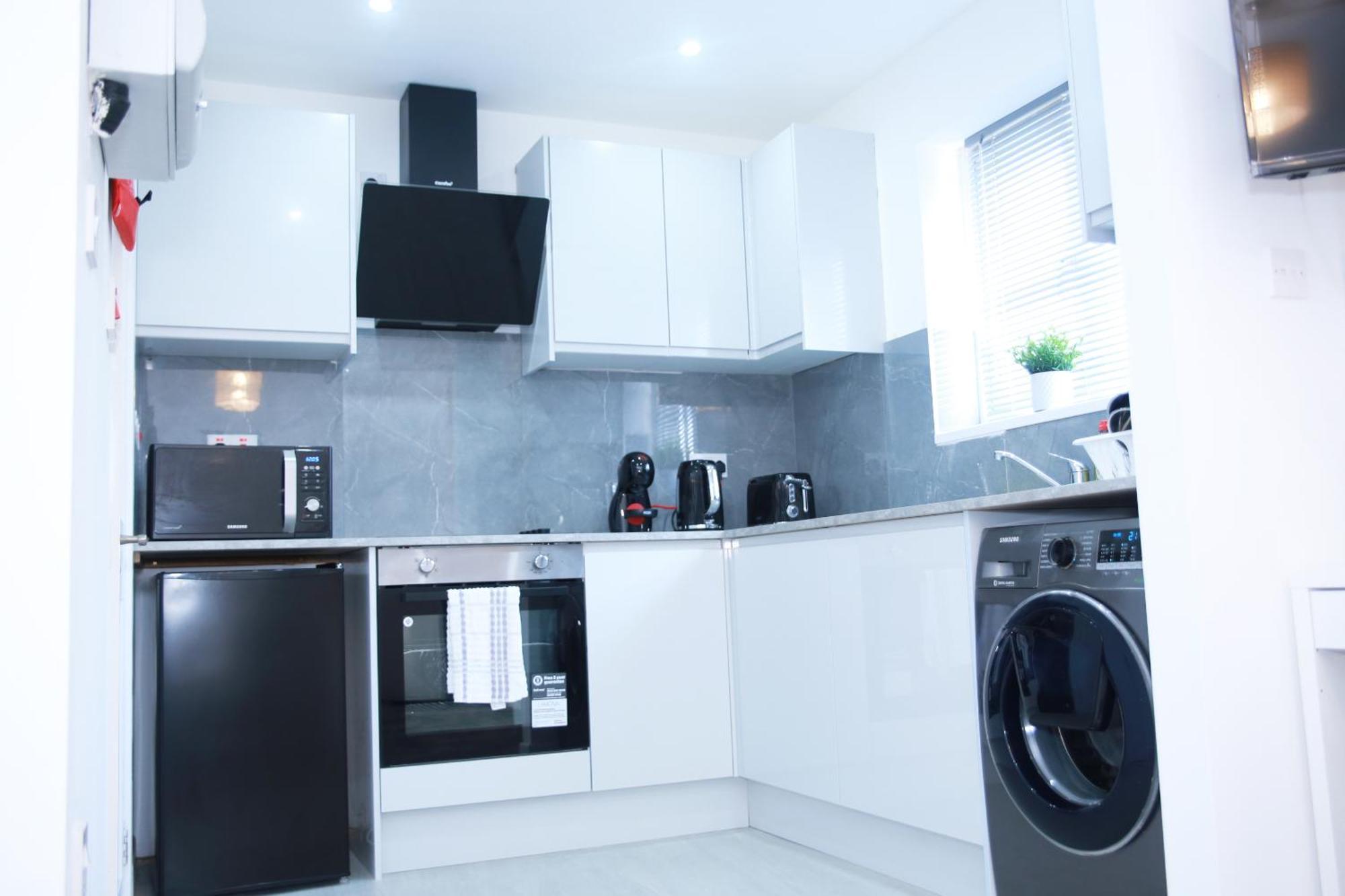 South Harrow Apartment Londra Esterno foto