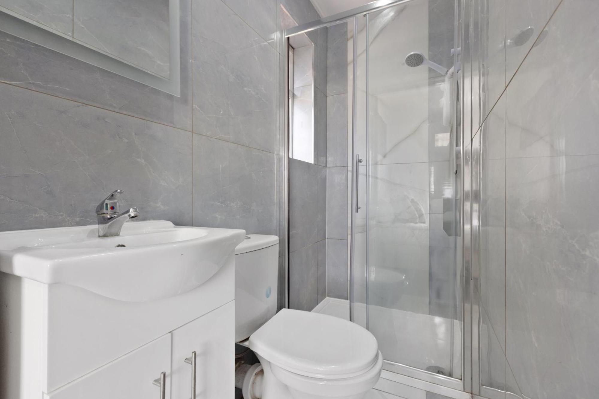 South Harrow Apartment Londra Esterno foto